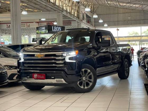 CHEVROLET SILVERADO 5.3 V8 GASOLINA 1500 HIGH COUNTRY 4X4 AUTOMÁTICO